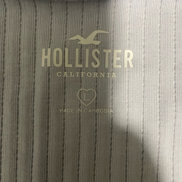 Cute Periwinkle Front- Tie Top - Picture 3 of 3